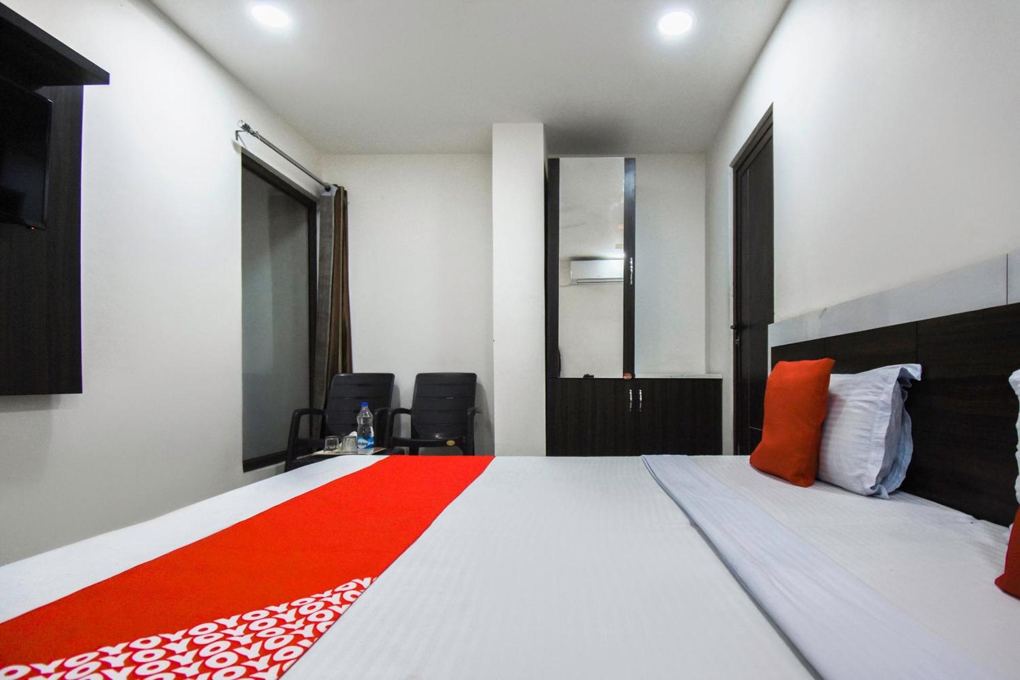 Hotel O Shangri-La-Inn Ludhiana Esterno foto